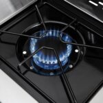 Broil King Baron 490 Gas BBQ with 4 Stainless Steel Burners and Side Burner - Image 12