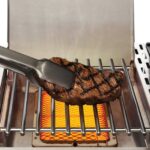 Broil King Regal S590 Pro IR Gas BBQ with 5 Stainless Steel Burners, Side Burner & Rotisserie - Image 5