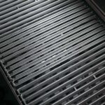 Broil King Crown 490 Gas BBQ with 4 Dual-Tube Burners, Side and Rotisserie Burner - Image 3