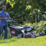 Toro TimeMaster 21199 Self-Propelled Petrol Lawn Mower, 30-Inch Deck, 223cc Briggs & Stratton Engine - Image 2